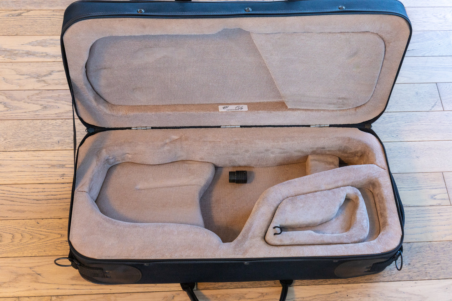 Yanagisawa Orly FEL Alto Saxophone Case