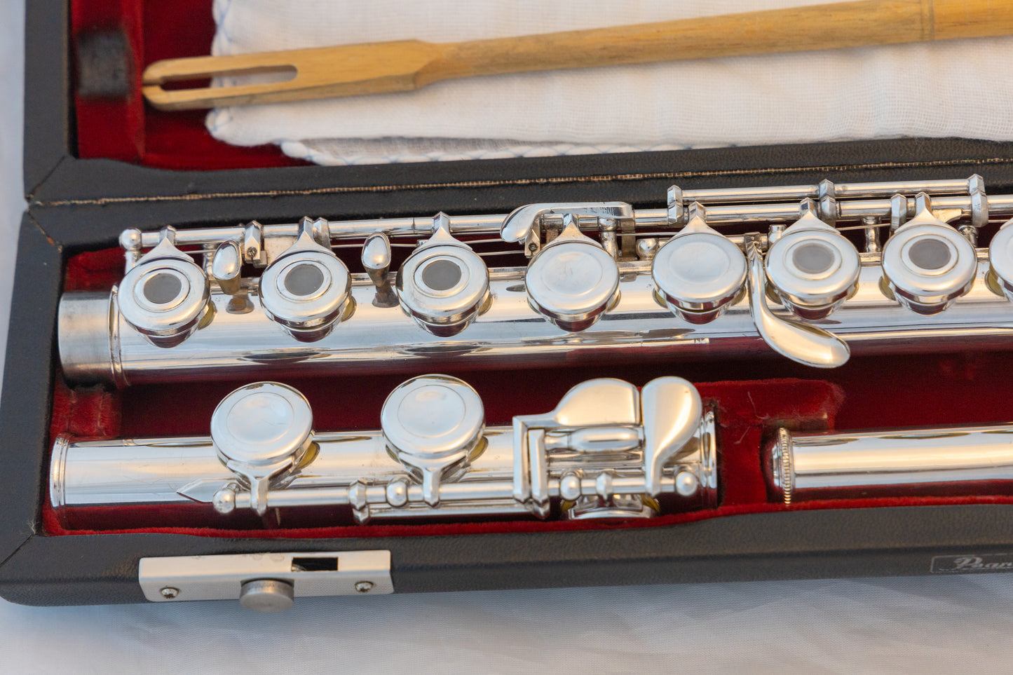 Pearl PF-501 Flute Silver-plated *Open-hole *Made in Japan *Cleaned & Serviced *Ready to play