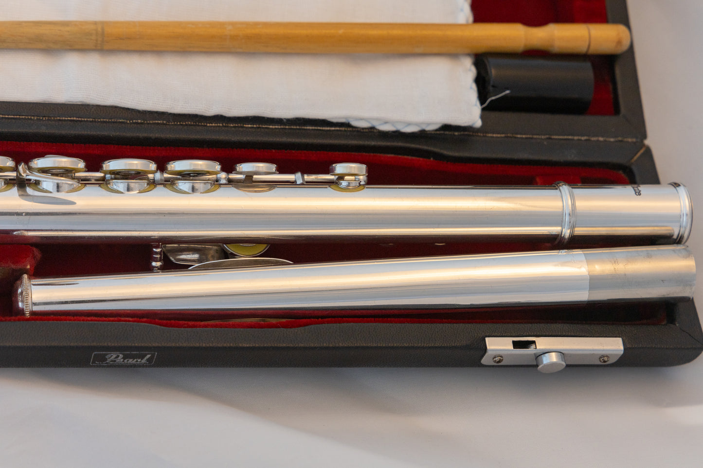 Pearl PF-501 Flute Silver-plated *Open-hole *Made in Japan *Cleaned & Serviced *Ready to play