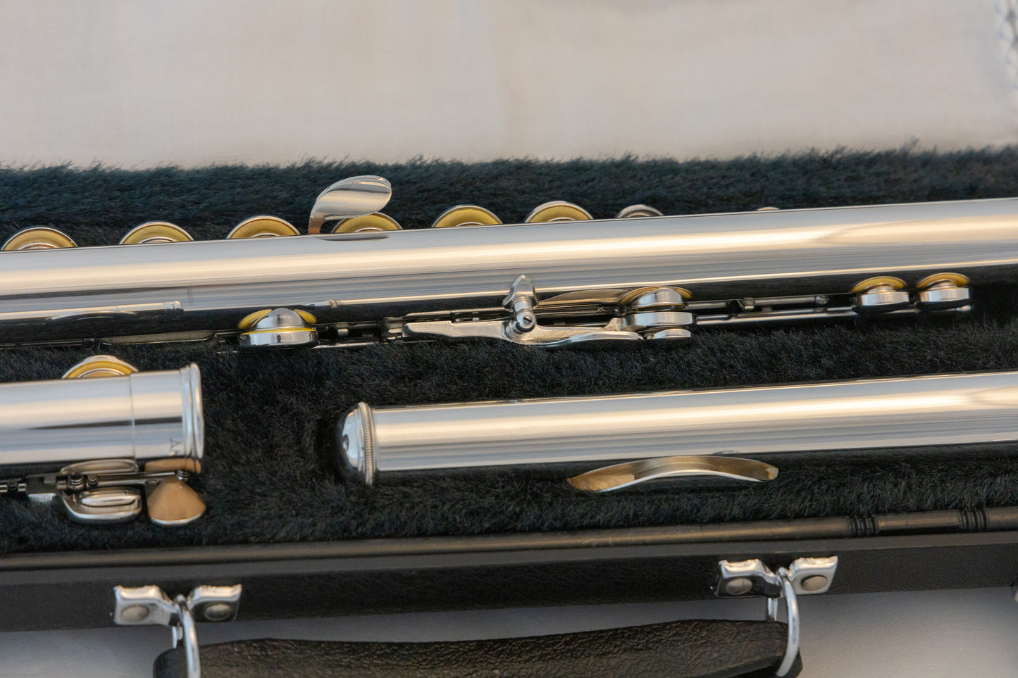 Yamaha YFL-281 Open-Hole Intermediate Flute *Made in Japan *Cleaned & Serviced