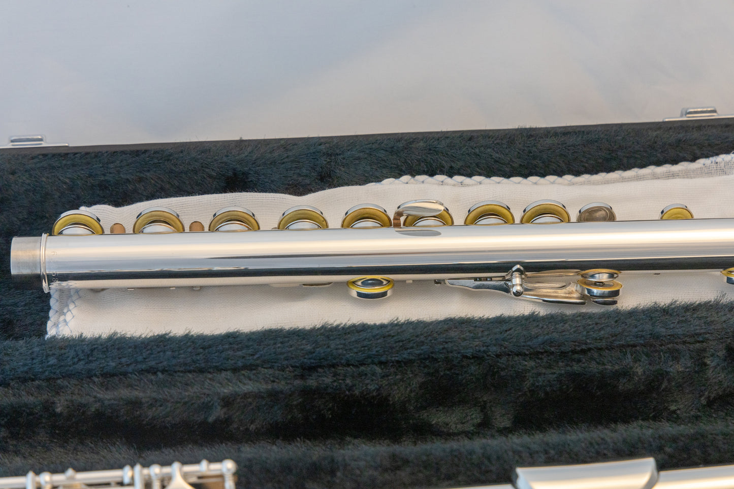 Yamaha YFL-281 Open-Hole Intermediate Flute *Made in Japan *Cleaned & Serviced