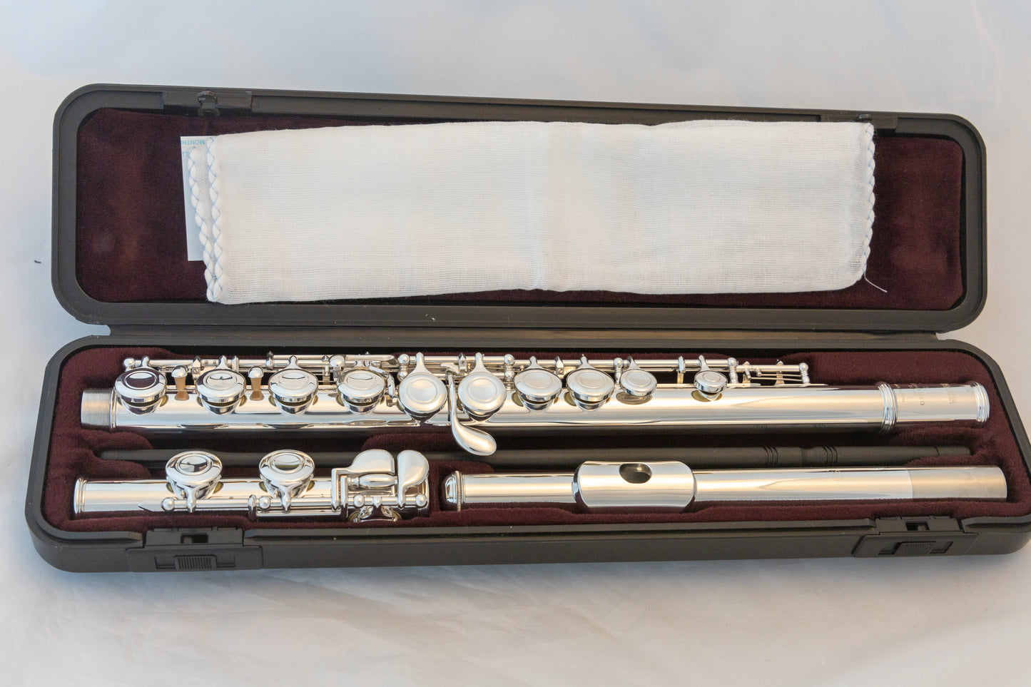 Yamaha YFL-211 Standard Silver-plated Flute *Cleaned & Serviced *Ready to play *Mint