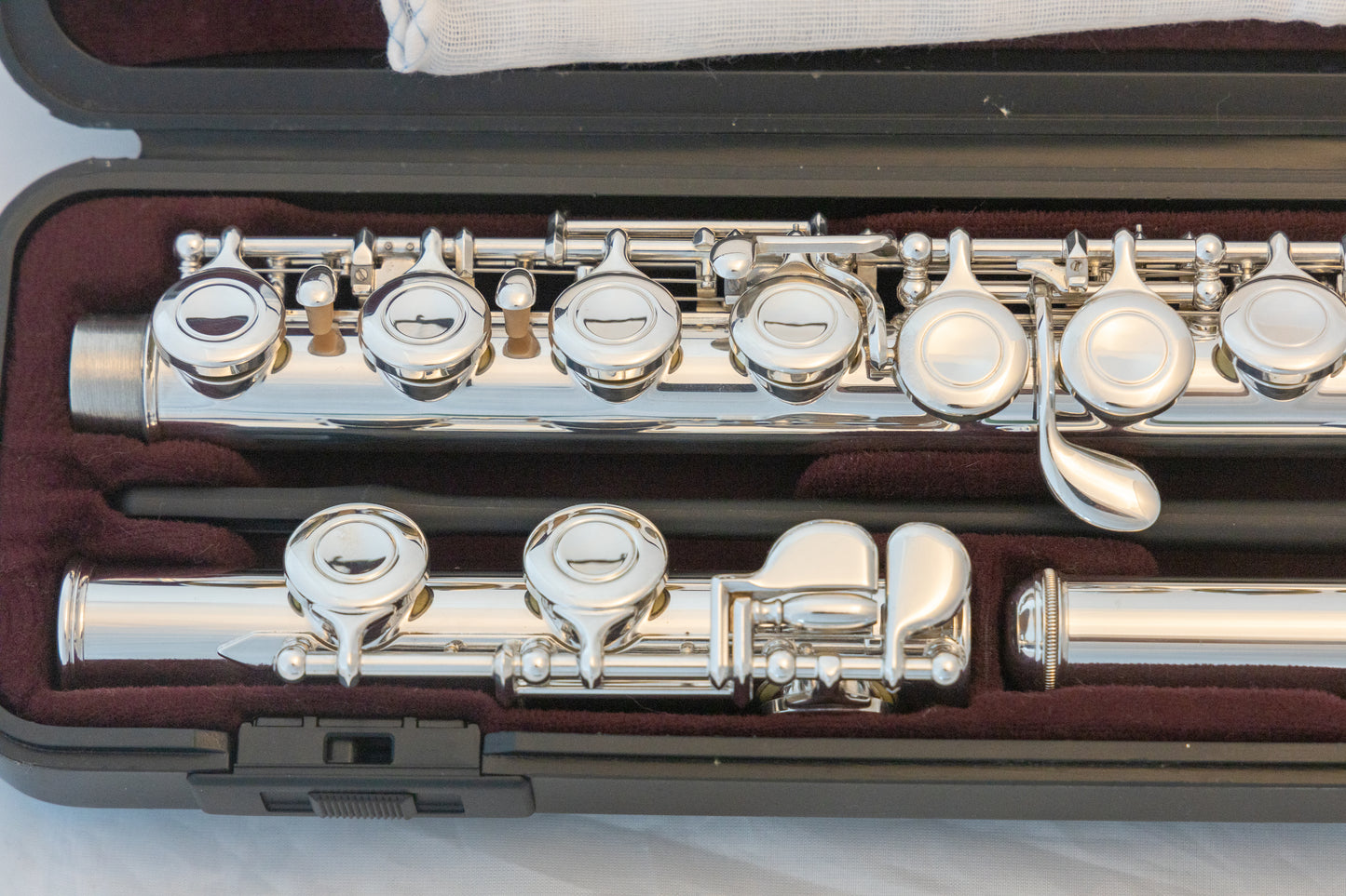 Yamaha YFL-211 Standard Silver-plated Flute *Cleaned & Serviced *Ready to play *Mint