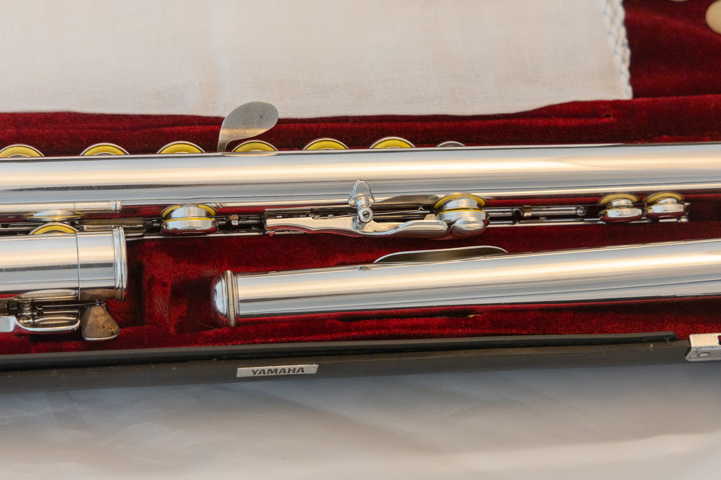 Yamaha YFL-481H All Silver Intermediate Flute *Open-hole *B-foot *Cleaned & Serviced *New Pads