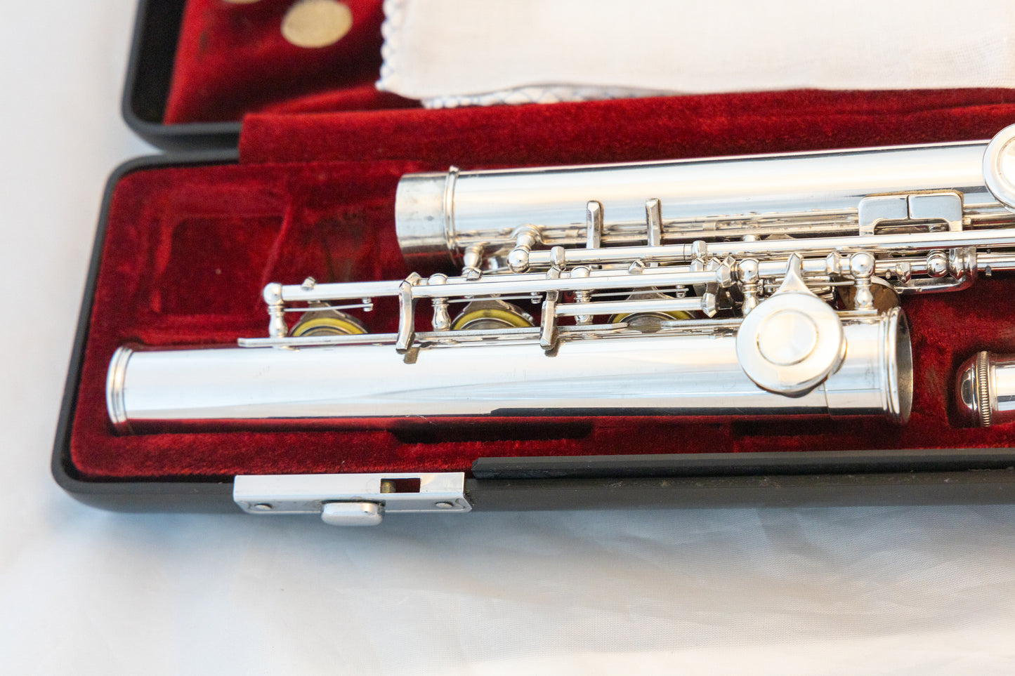 Yamaha YFL-481H All Silver Intermediate Flute *Open-hole *B-foot *Cleaned & Serviced *New Pads