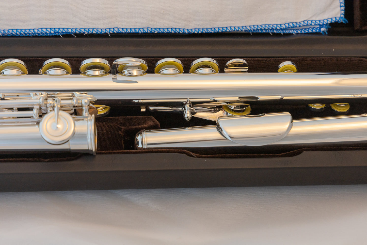 Di Zhao DZ-500 Open-hole Intermediate Flute *Silver headjoint *Low-b foot *Cleaned & Service *Mint