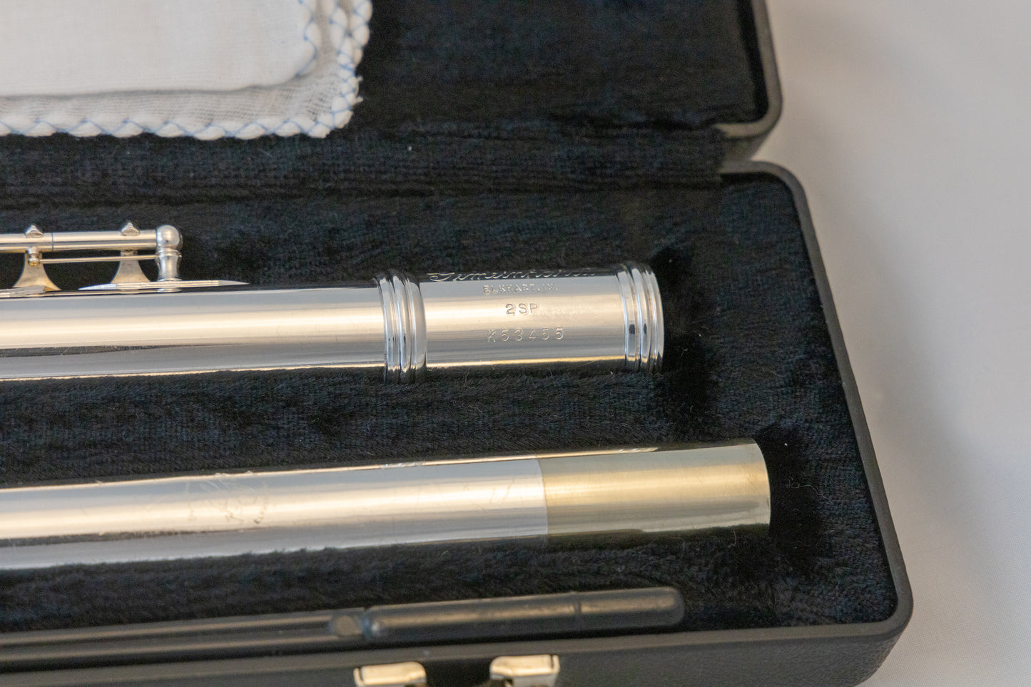 Gemeinhardt 2SP Silver-plated Standard Flute *Cleaned & Serviced *New Pads