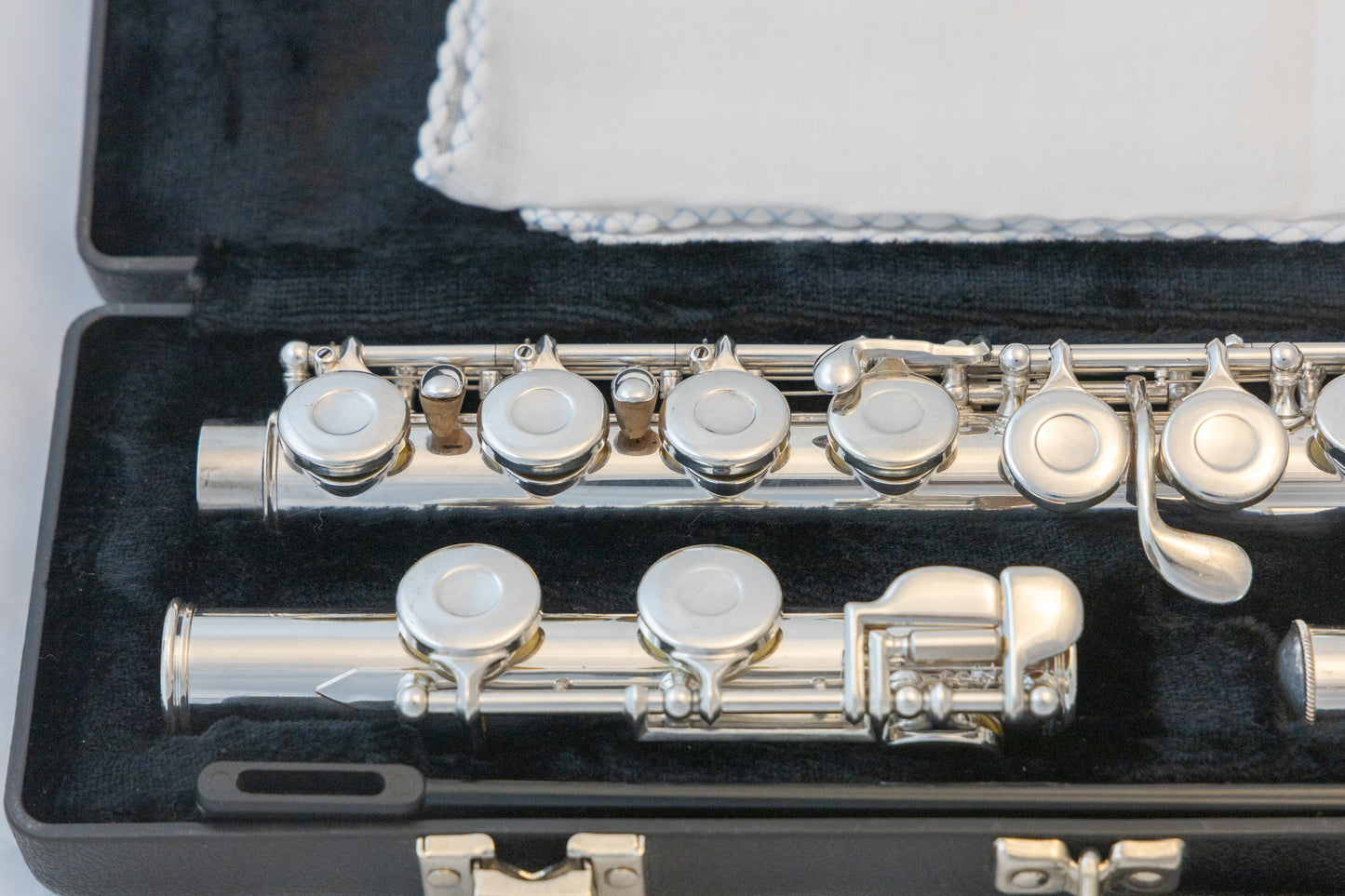 Gemeinhardt 2SP Silver-plated Standard Flute *Cleaned & Serviced *New Pads