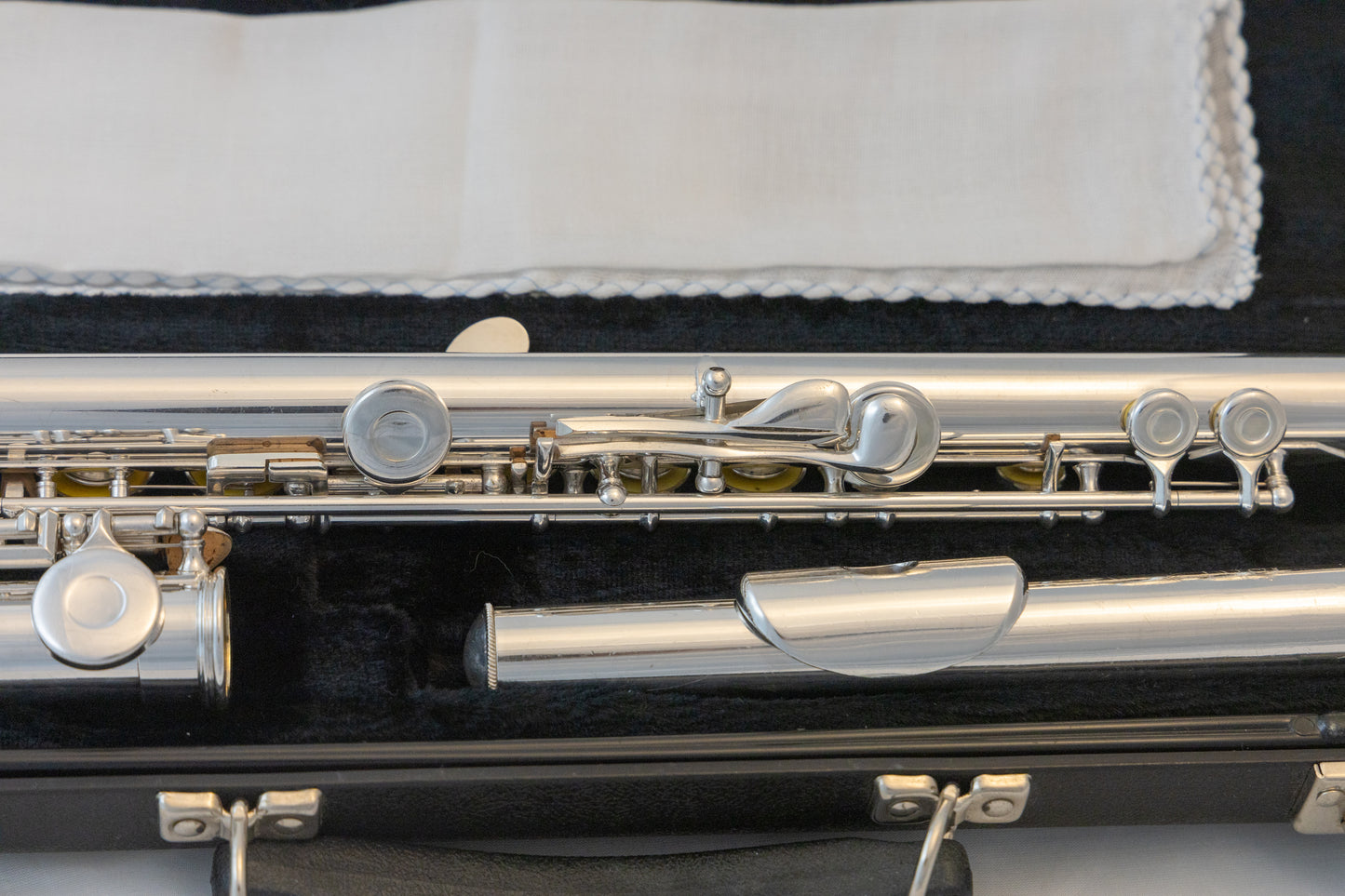 Gemeinhardt 2SP Silver-plated Standard Flute *Cleaned & Serviced *New Pads