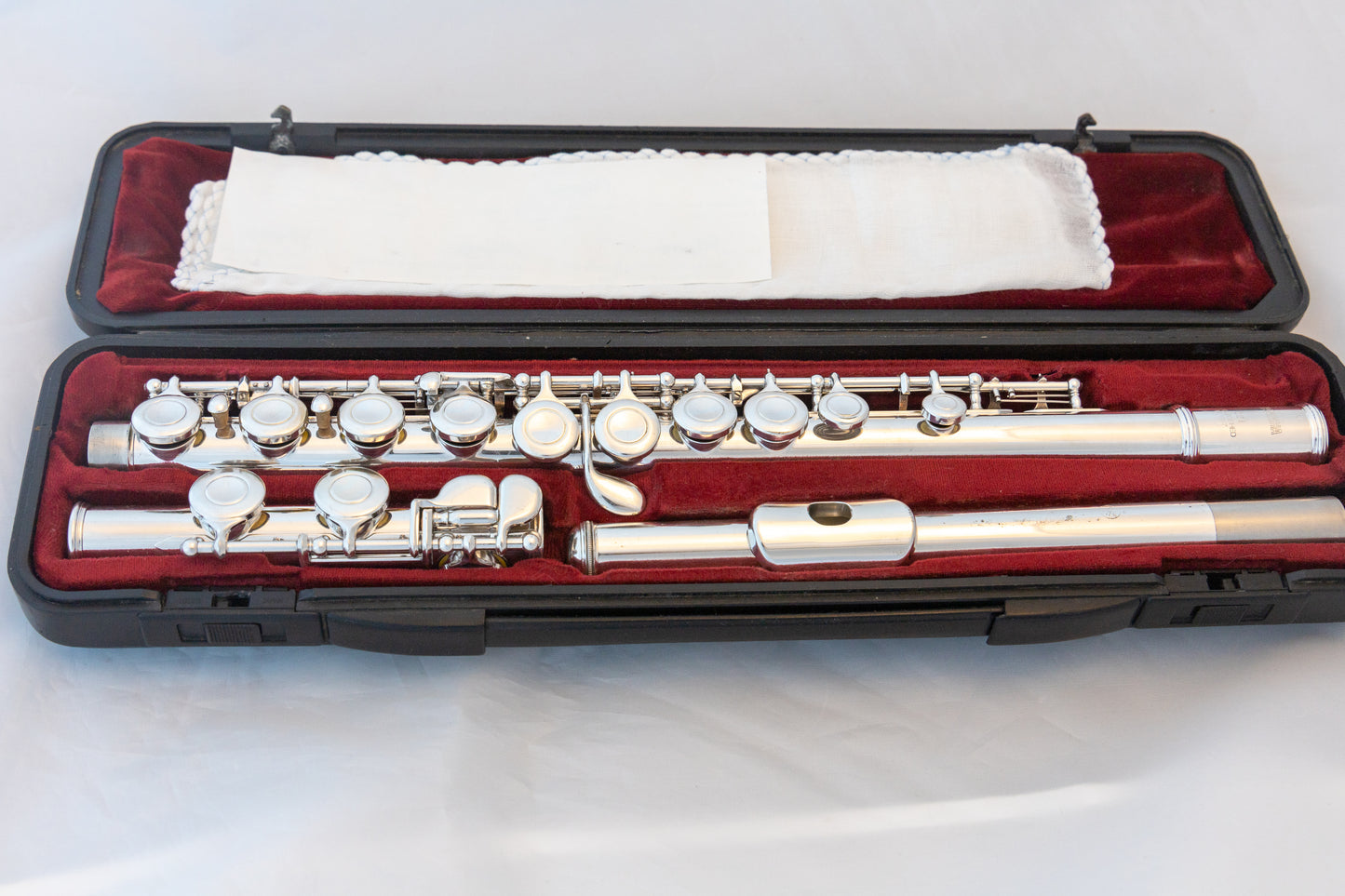 Yamaha YFL-221 Silver-plated Standard Flute *Cleaned & Serviced
