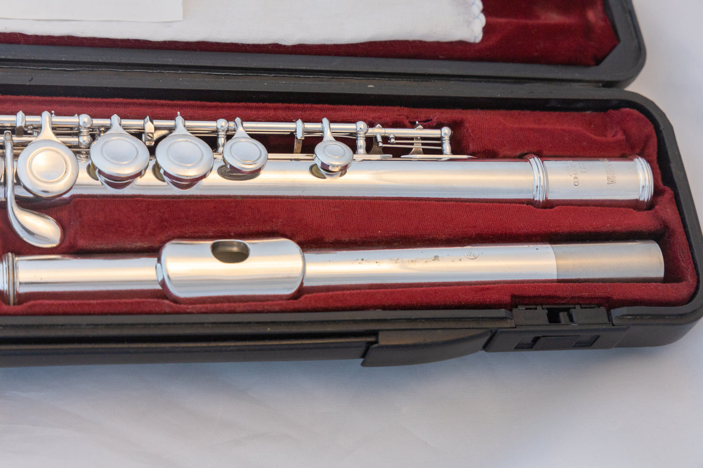 Yamaha YFL-221 Silver-plated Standard Flute *Cleaned & Serviced