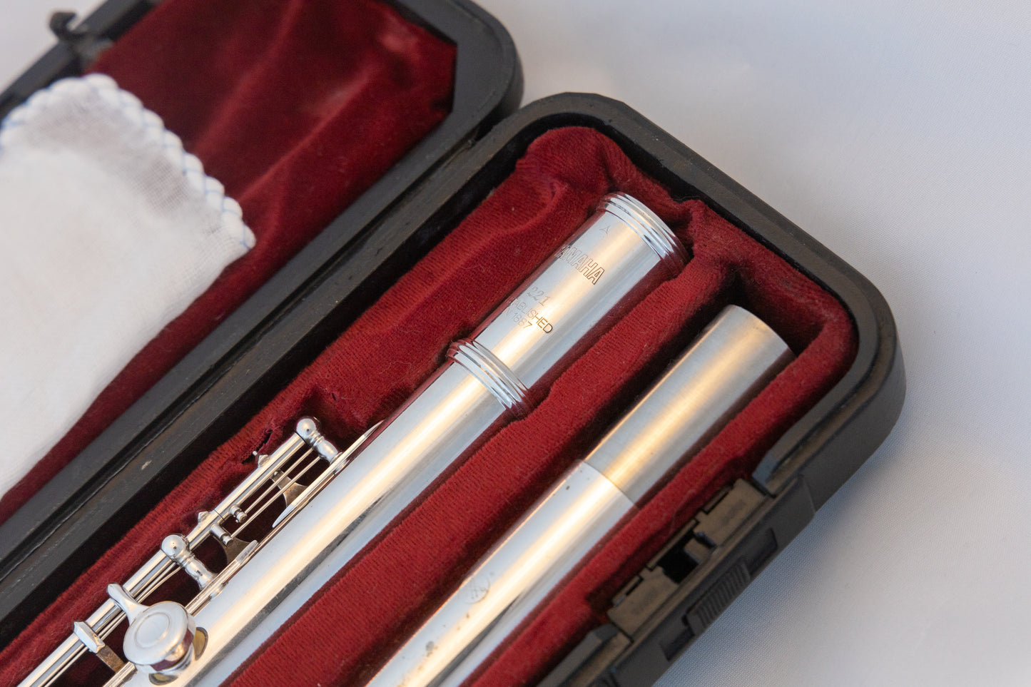 Yamaha YFL-221 Silver-plated Standard Flute *Cleaned & Serviced