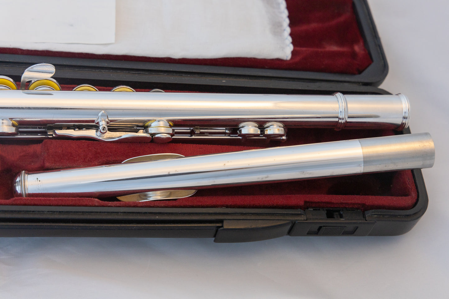Yamaha YFL-221 Silver-plated Standard Flute *Cleaned & Serviced