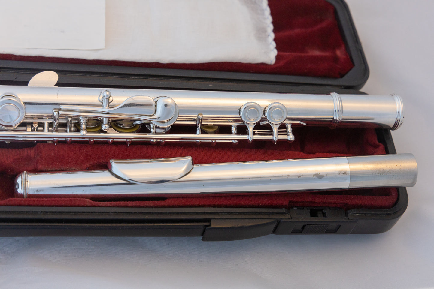 Yamaha YFL-221 Silver-plated Standard Flute *Cleaned & Serviced