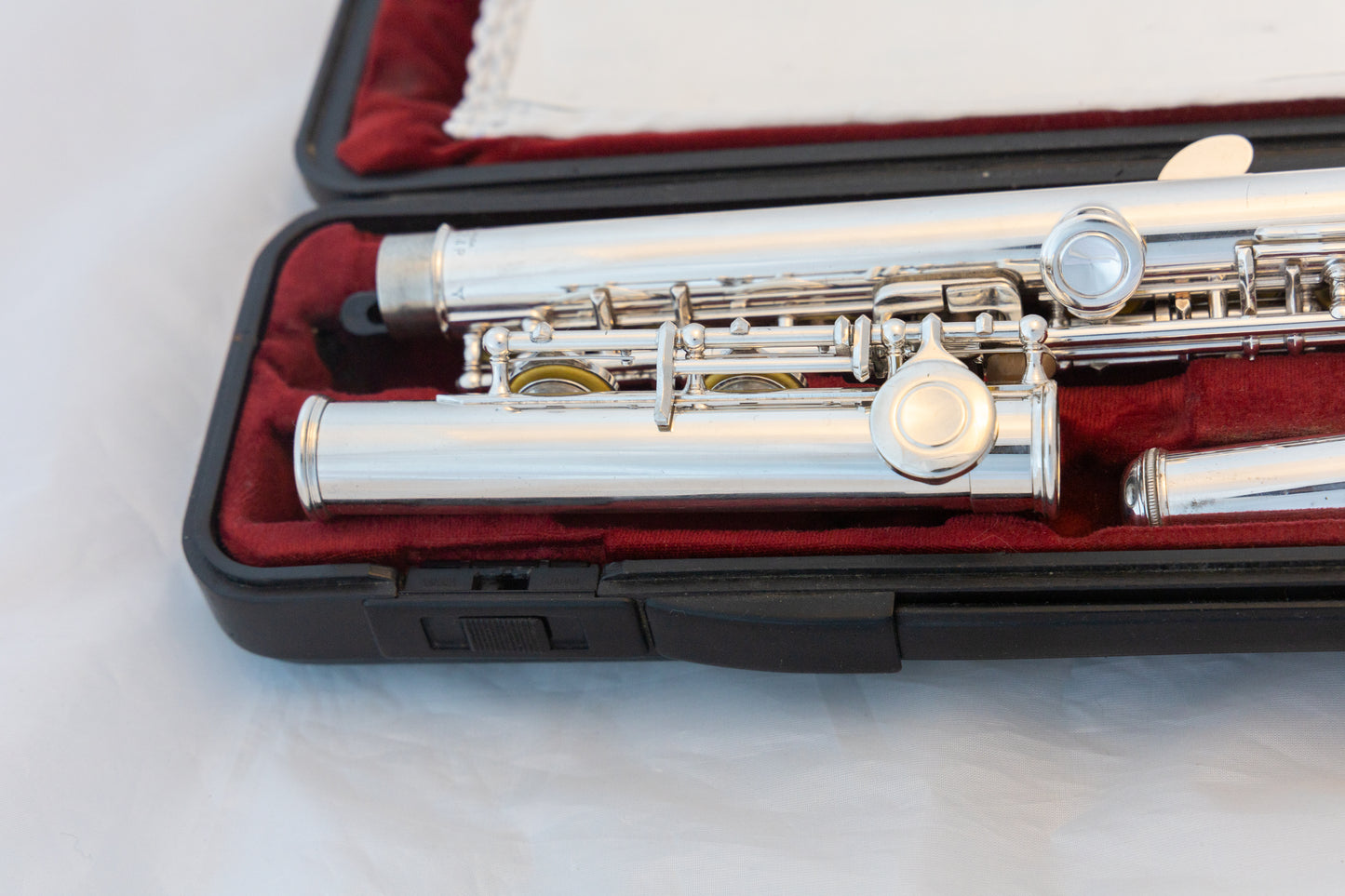 Yamaha YFL-221 Silver-plated Standard Flute *Cleaned & Serviced