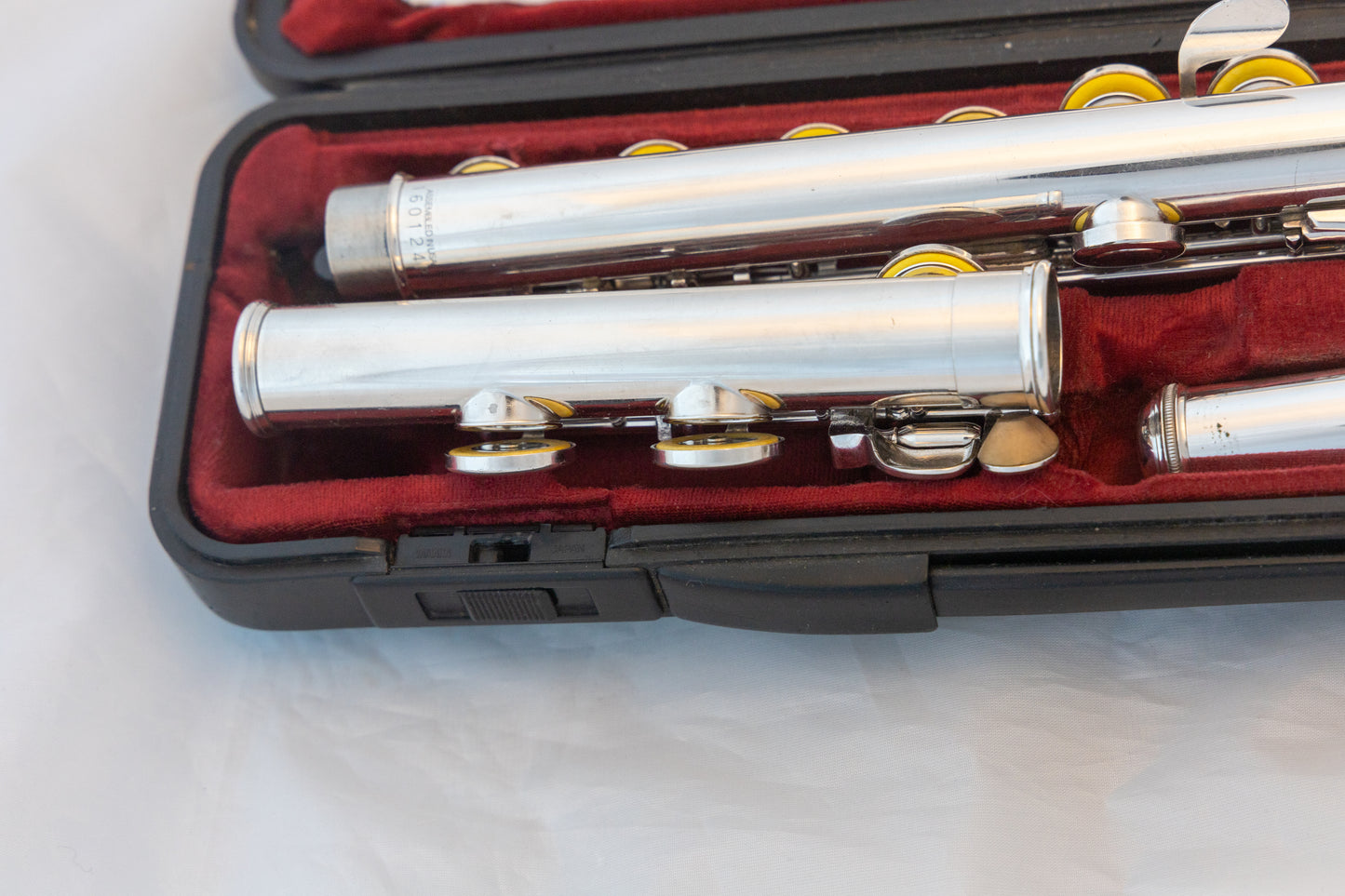 Yamaha YFL-221 Silver-plated Standard Flute *Cleaned & Serviced
