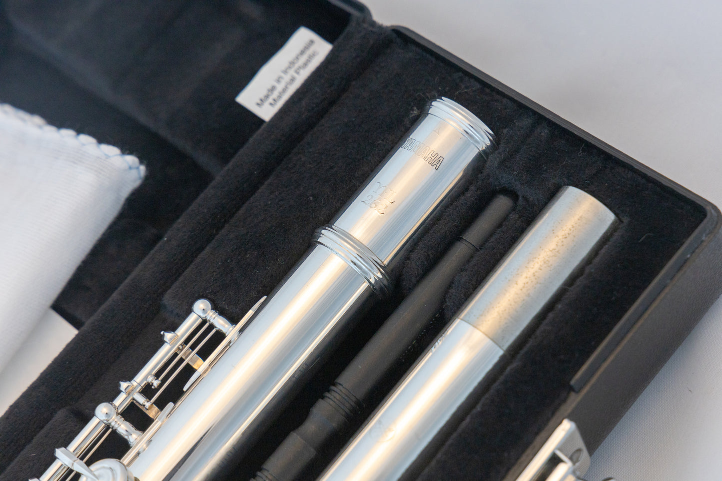 Yamaha YFL-262 Silver-plated Open-hole Intermediate Flute *Cleaned & Serviced *Read to play