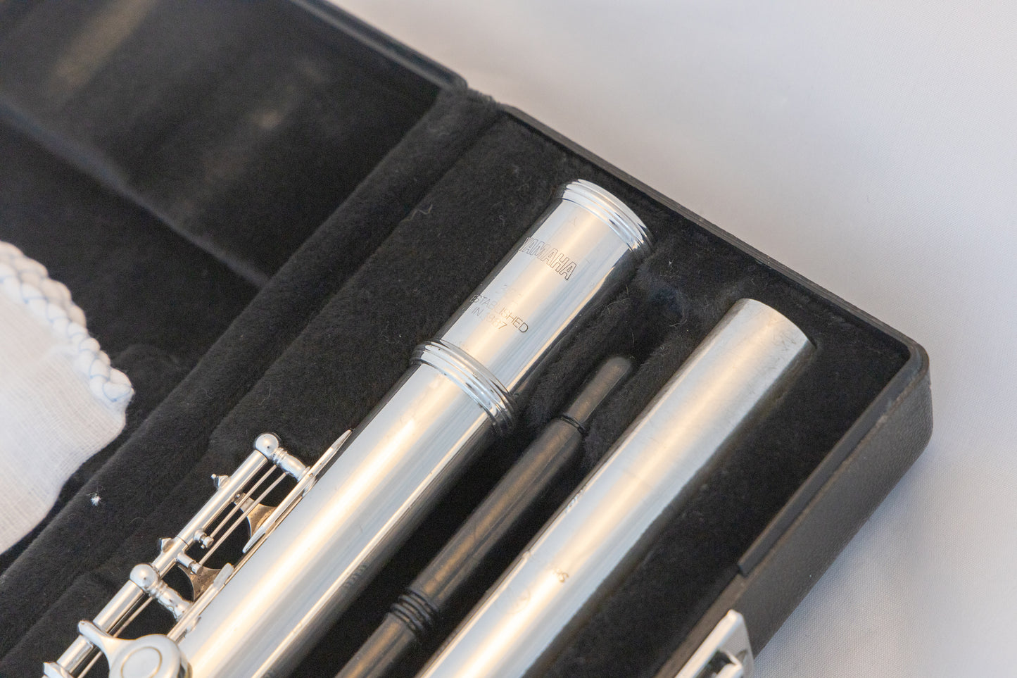 Yamaha YFL-381H Intermediate Open-hole Flute *Silver Head *Low-B *Overhauled New Pads