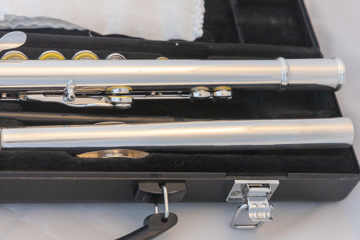 Yamaha YFL-381H Intermediate Open-hole Flute *Silver Head *Low-B *Overhauled New Pads