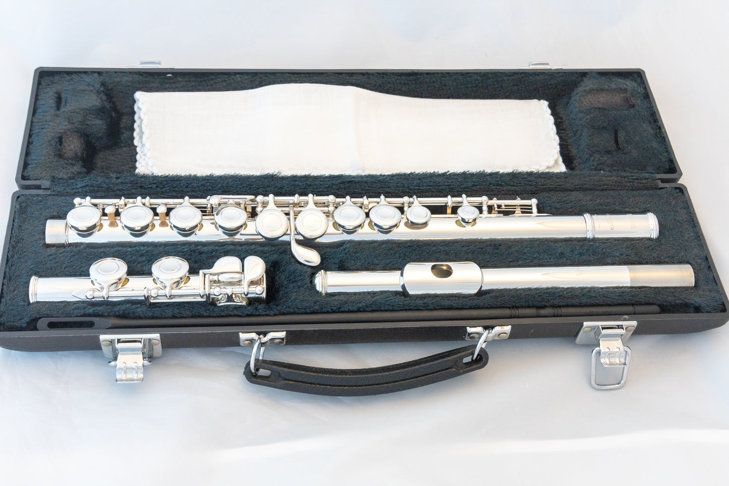 Yamaha YFL-221 Silver-plated Standard Flute *Made in Japan *Cleaned & Serviced *Mint