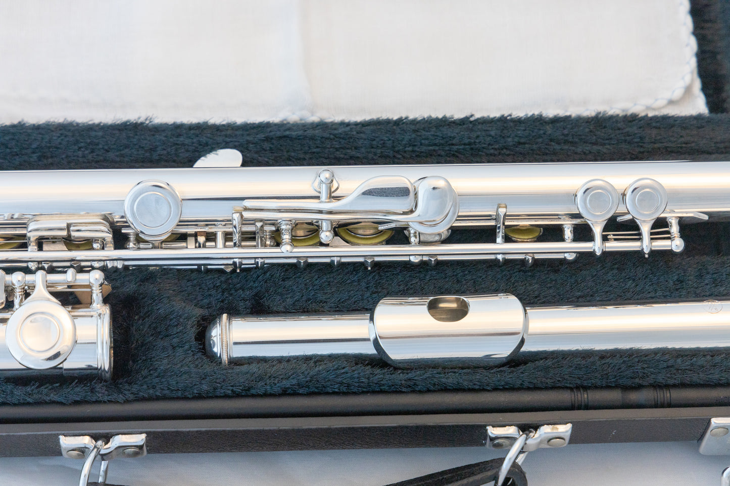 Yamaha YFL-221 Silver-plated Standard Flute *Made in Japan *Cleaned & Serviced *Mint