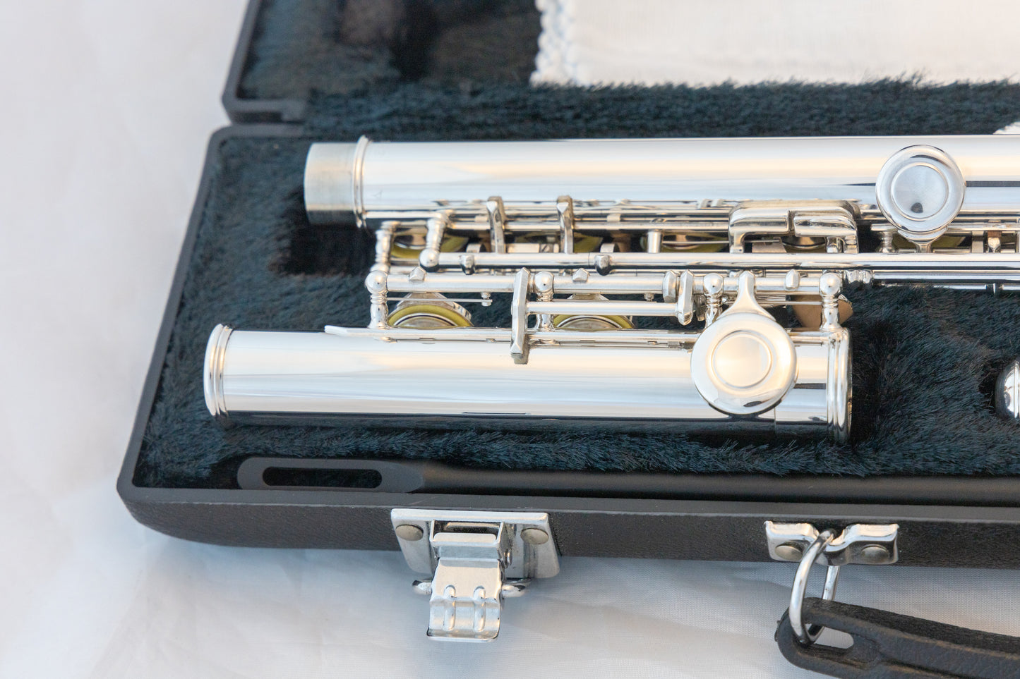 Yamaha YFL-221 Silver-plated Standard Flute *Made in Japan *Cleaned & Serviced *Mint