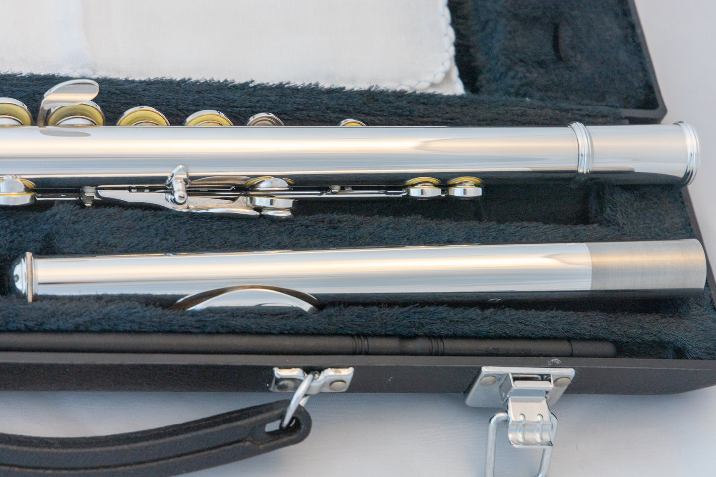 Yamaha YFL-221 Silver-plated Standard Flute *Made in Japan *Cleaned & Serviced *Mint