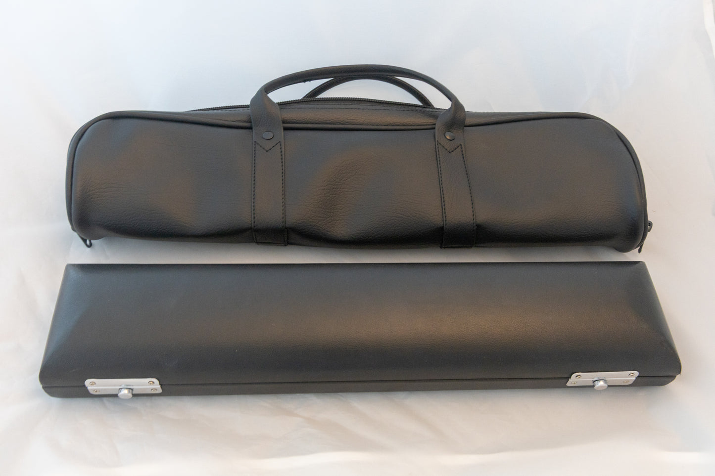 Di Zhao DZ-700 All Silver Open-hole Professional Flute *Low-b foot *Split-E *Cleaned & Service