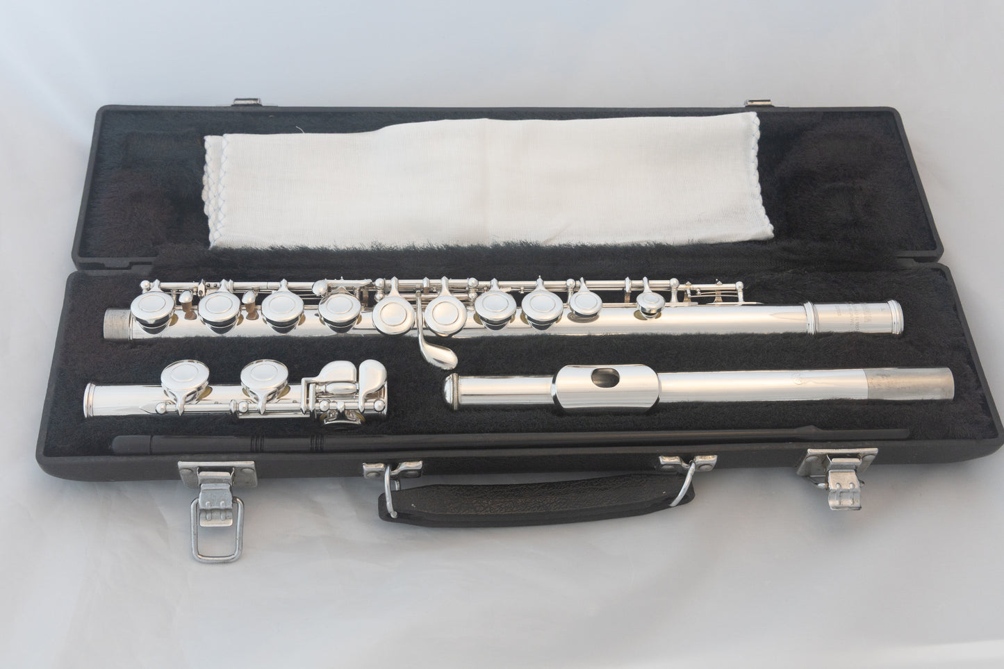 Yamaha YFL-225S II Silver-plated Student Flute *Made in Japan *Overhauled New Pads