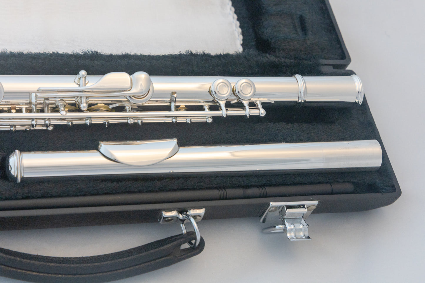 Yamaha YFL-321 Intermediate Flute *Silver Headjoint *Made in Japan *Cleaned & Serviced