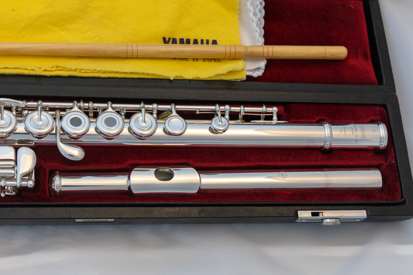 Yamaha YFL-581H (now 687H) Professional Flute All Silver Open-hole *Made in Japan *Cleaned & Serviced