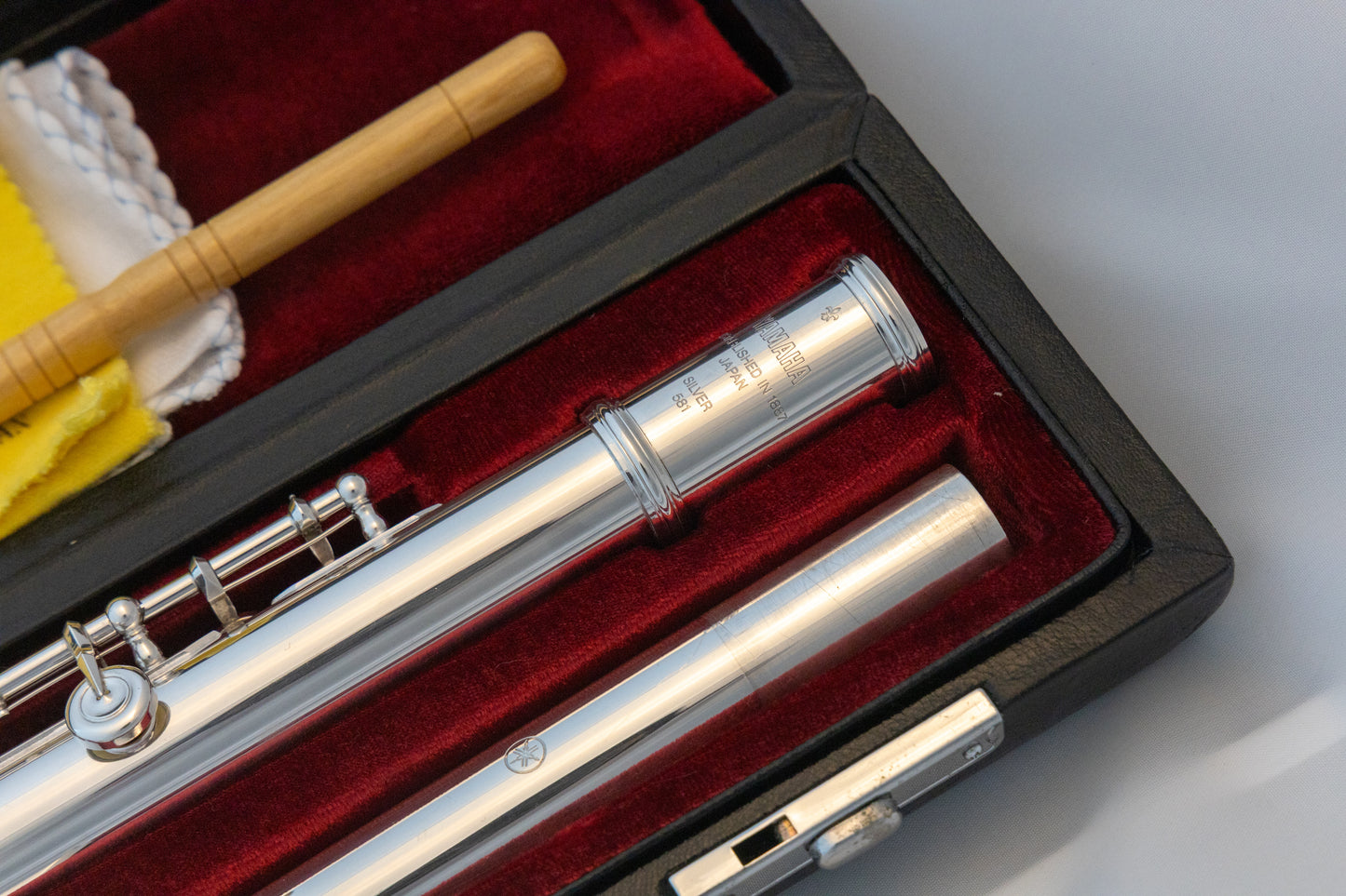 Yamaha YFL-581H (now 687H) Professional Flute All Silver Open-hole *Made in Japan *Cleaned & Serviced