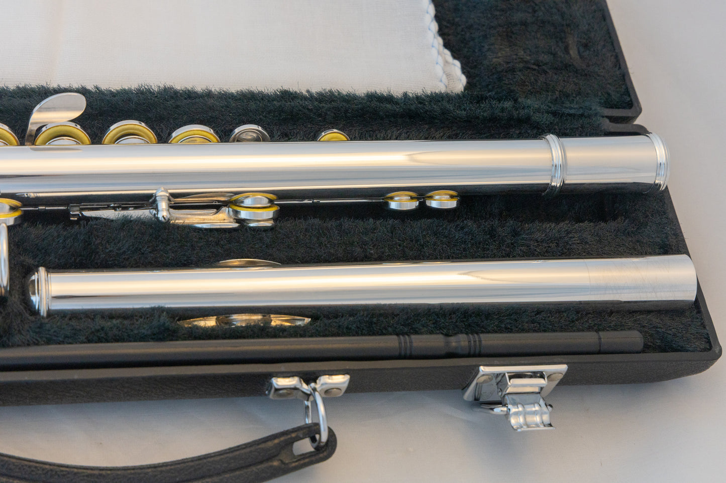 Yamaha YFL-385 II Intermediate Flute *Solid Silver Headjoint *Low-B *Japan Made *Cleaned & Serviced