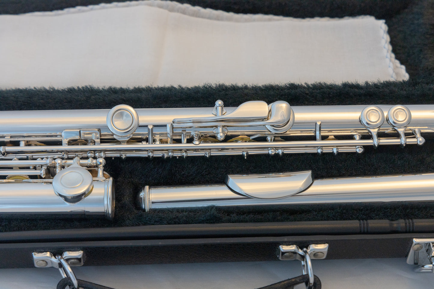 Yamaha YFL-385 II Intermediate Flute *Solid Silver Headjoint *Low-B *Japan Made *Cleaned & Serviced