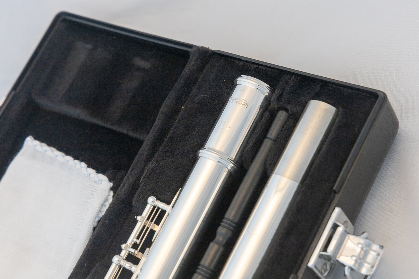 Yamaha YFL-222 Standard Silver-plated Flute *Cleaned & Serviced *Ready to play