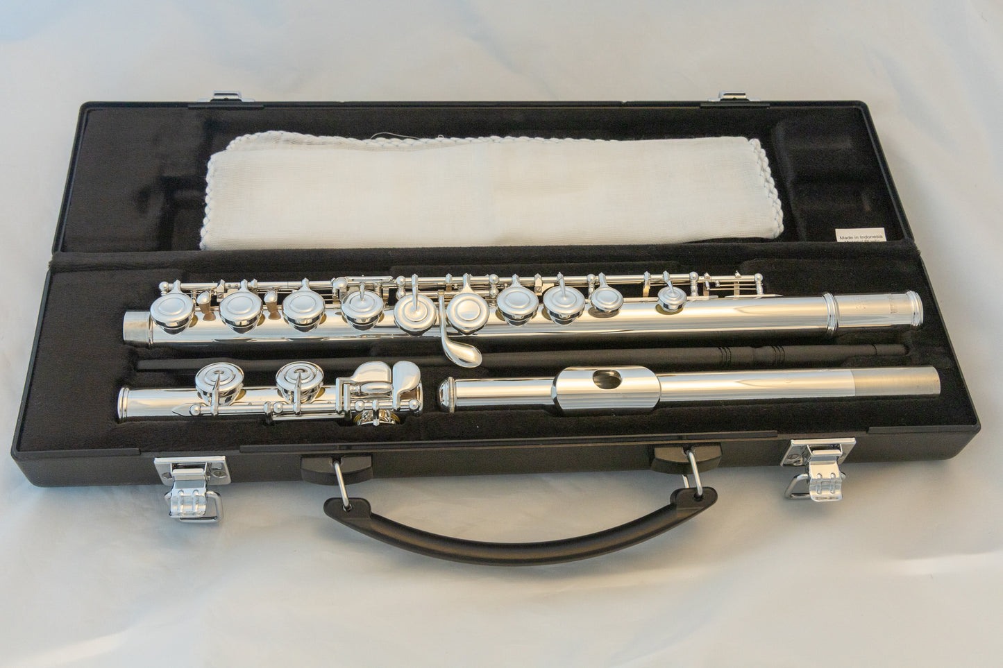 Yamaha YFL-222 Standard Silver-plated Flute *Cleaned & Serviced *Ready to play *Mint