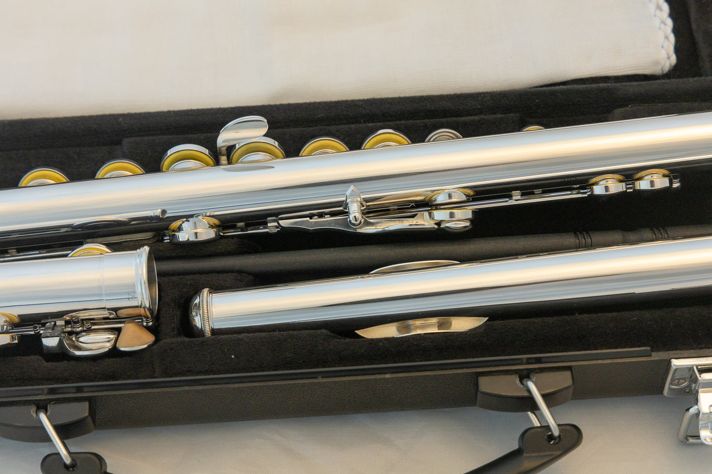 Yamaha YFL-222 Standard Silver-plated Flute *Cleaned & Serviced *Ready to play *Mint