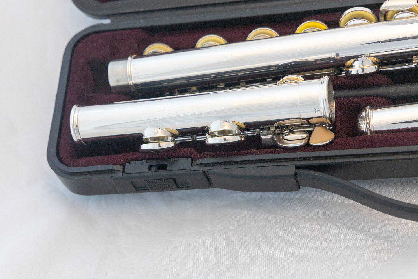 Yamaha YFL-221 Silver-plated Standard Flute *Made in Japan *Cleaned & Serviced