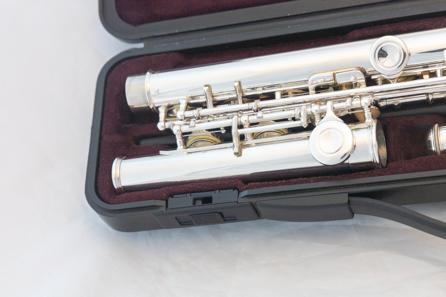 Yamaha YFL-221 Silver-plated Standard Flute *Made in Japan *Cleaned & Serviced