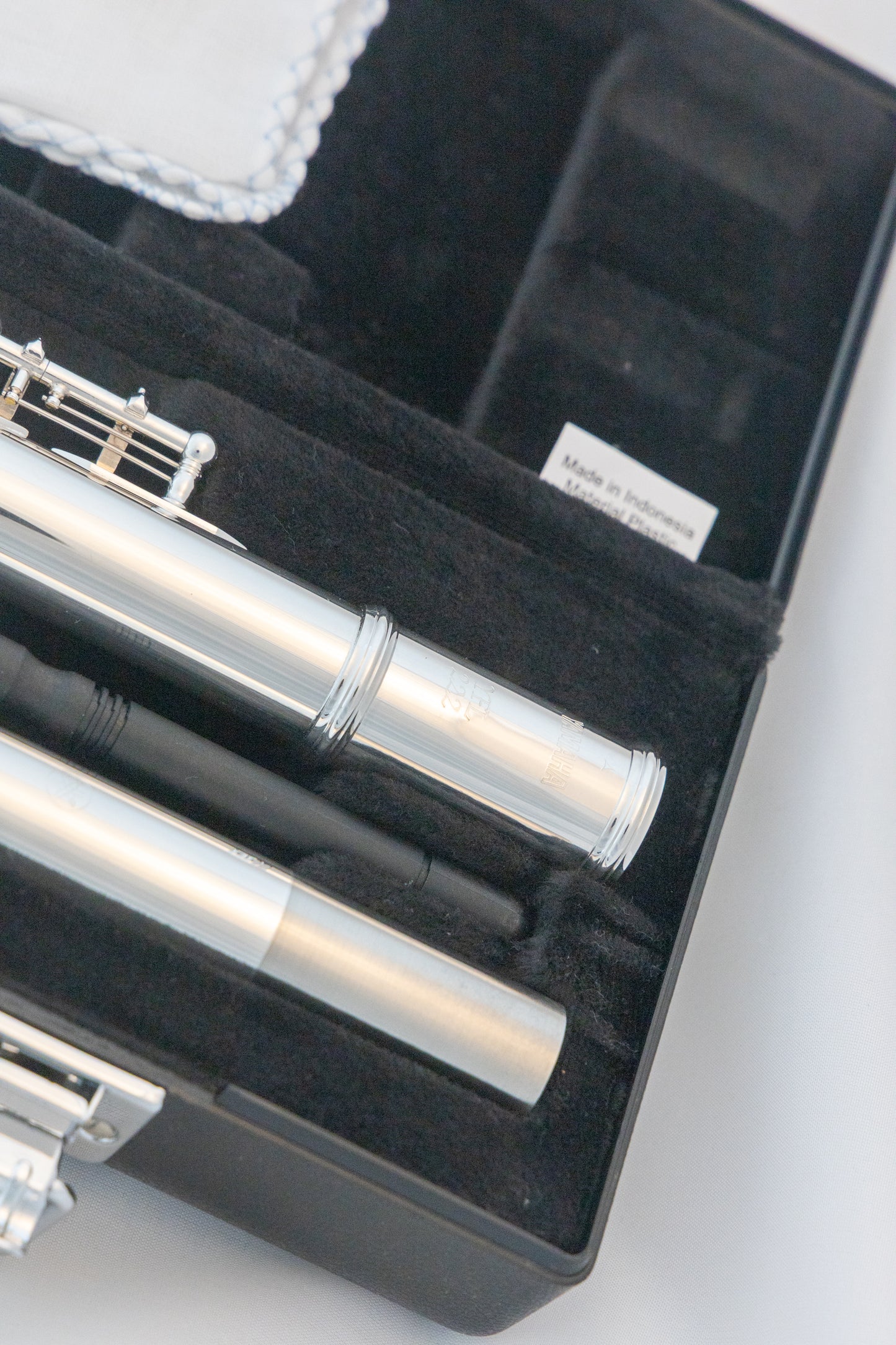 Yamaha YFL-222 Standard Silver-plated Flute *Cleaned & Serviced *Ready to play