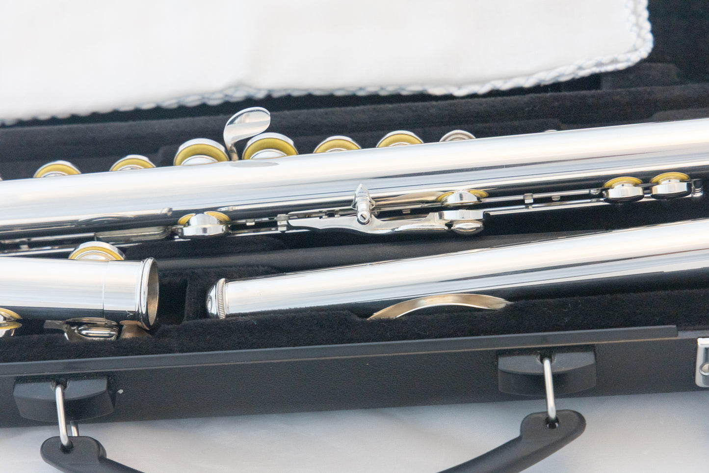 Yamaha YFL-222 Standard Silver-plated Flute *Cleaned & Serviced *Ready to play