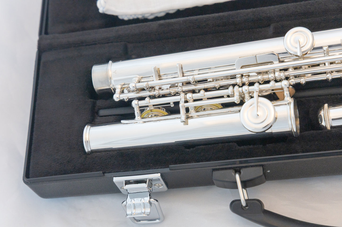 Yamaha YFL-222 Standard Silver-plated Flute *Cleaned & Serviced *Ready to play