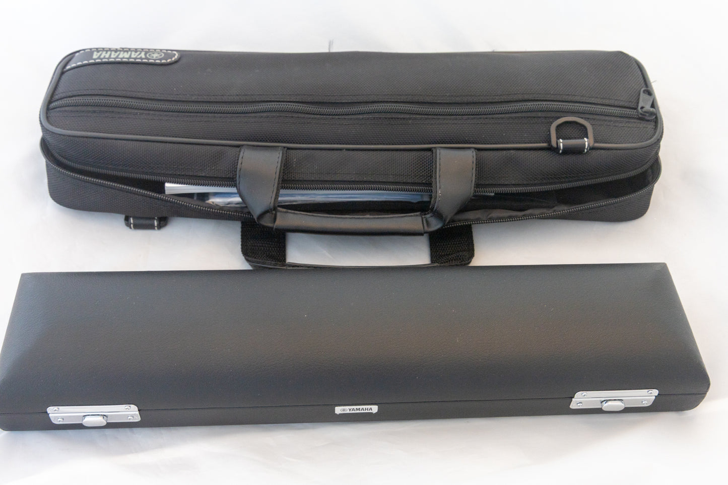 Yamaha YFL-382 Intermediate Open-hole Flute *Silver Headjoint *Cleaned & Serviced