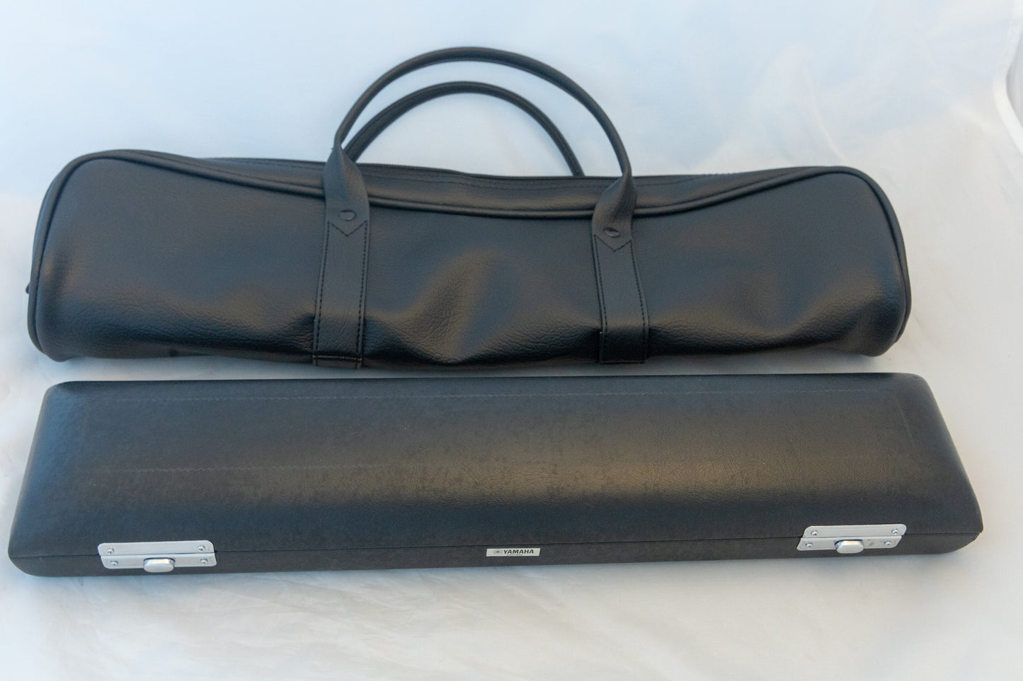 Yamaha YFL-684H (YFL-687H) All Silver Professional Flute *Open-hole *Inline-G *Low-B *Made in Japan *Cleaned & Serviced