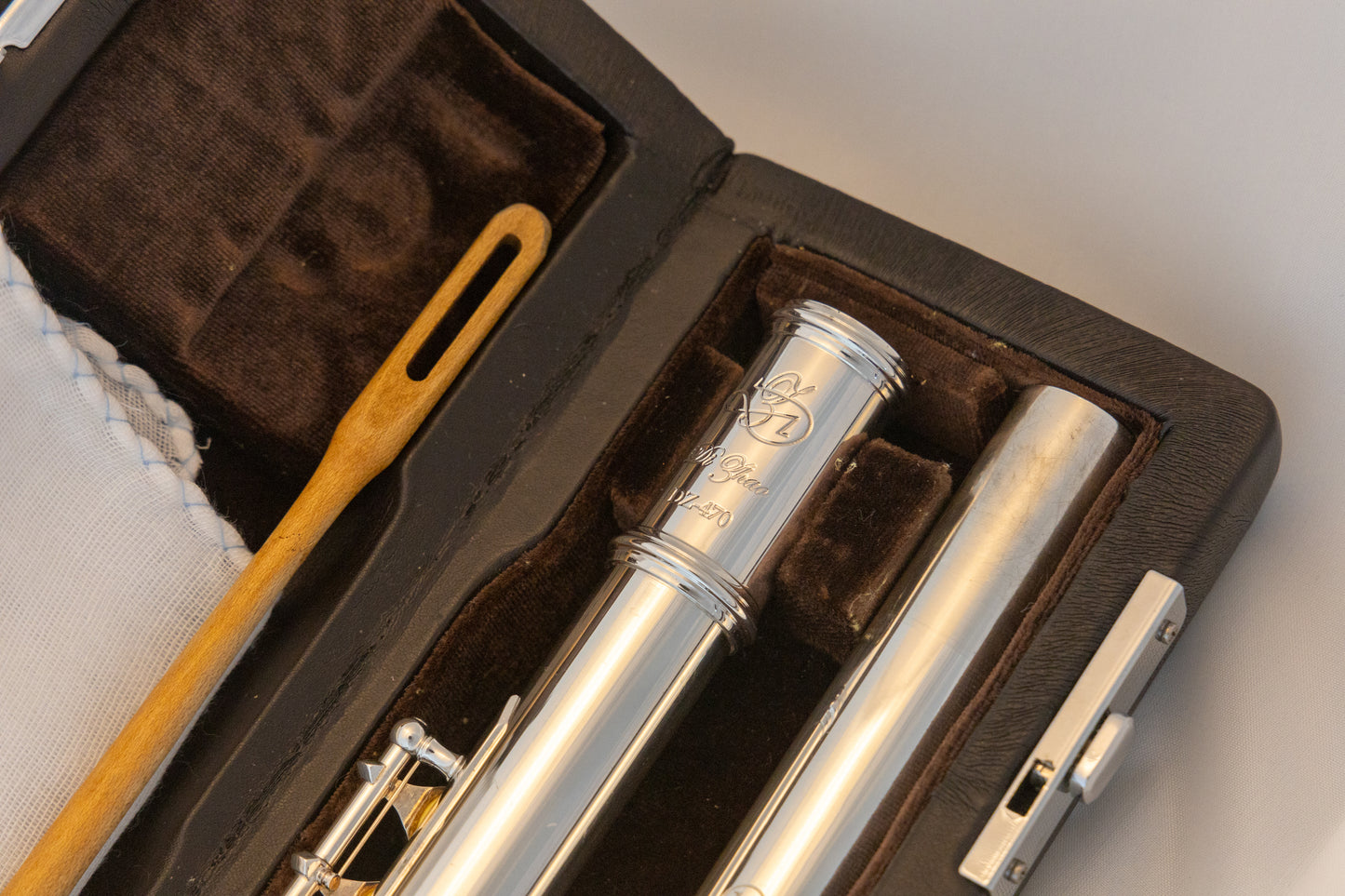 Di Zhao DZ-470 Open-hole Intermediate Flute *Split-E *Silver headjoint *Low-b foot *Cleaned & Service