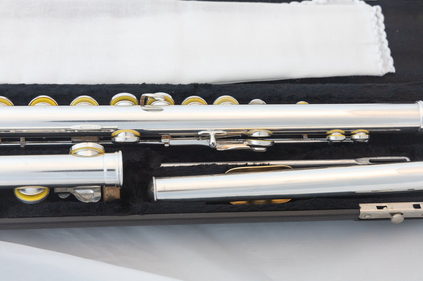 Gemeinhardt 3B Limited Intermediate Flute *Solid Silver Headjoin, Low-B Foot, Offset-G *Cleaned & Serviced *New Pads