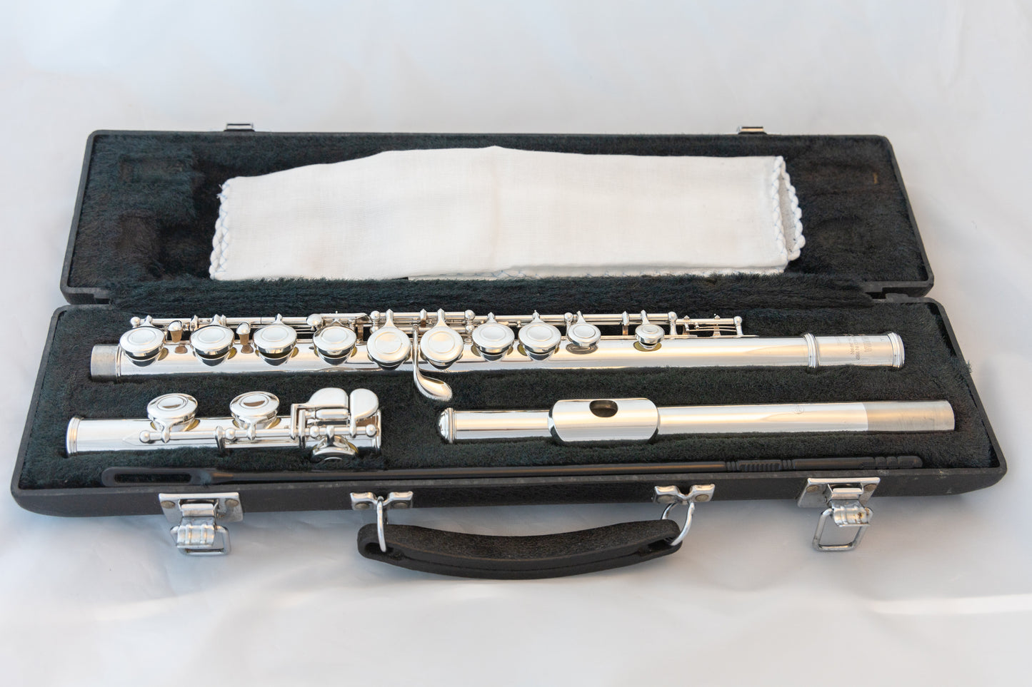 Yamaha YFL-225S II Silver-plated Student Flute *Made in Japan *New Pads *Cleaned & Serviced #380660