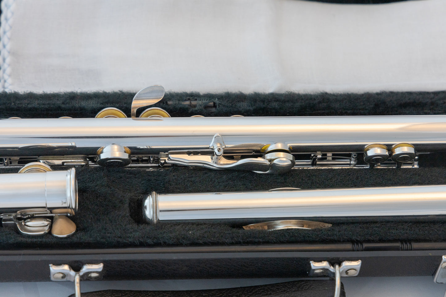 Yamaha YFL-221 Silver-plated Standard Flute *Cleaned & Serviced #179057