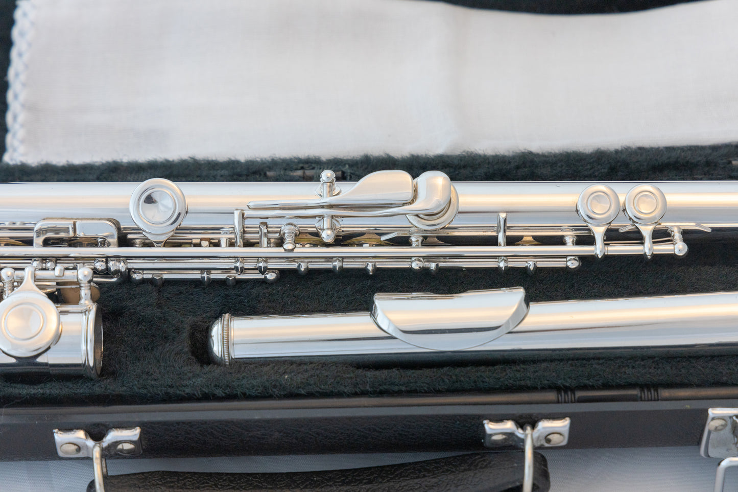 Yamaha YFL-221 Silver-plated Standard Flute *Cleaned & Serviced #179057