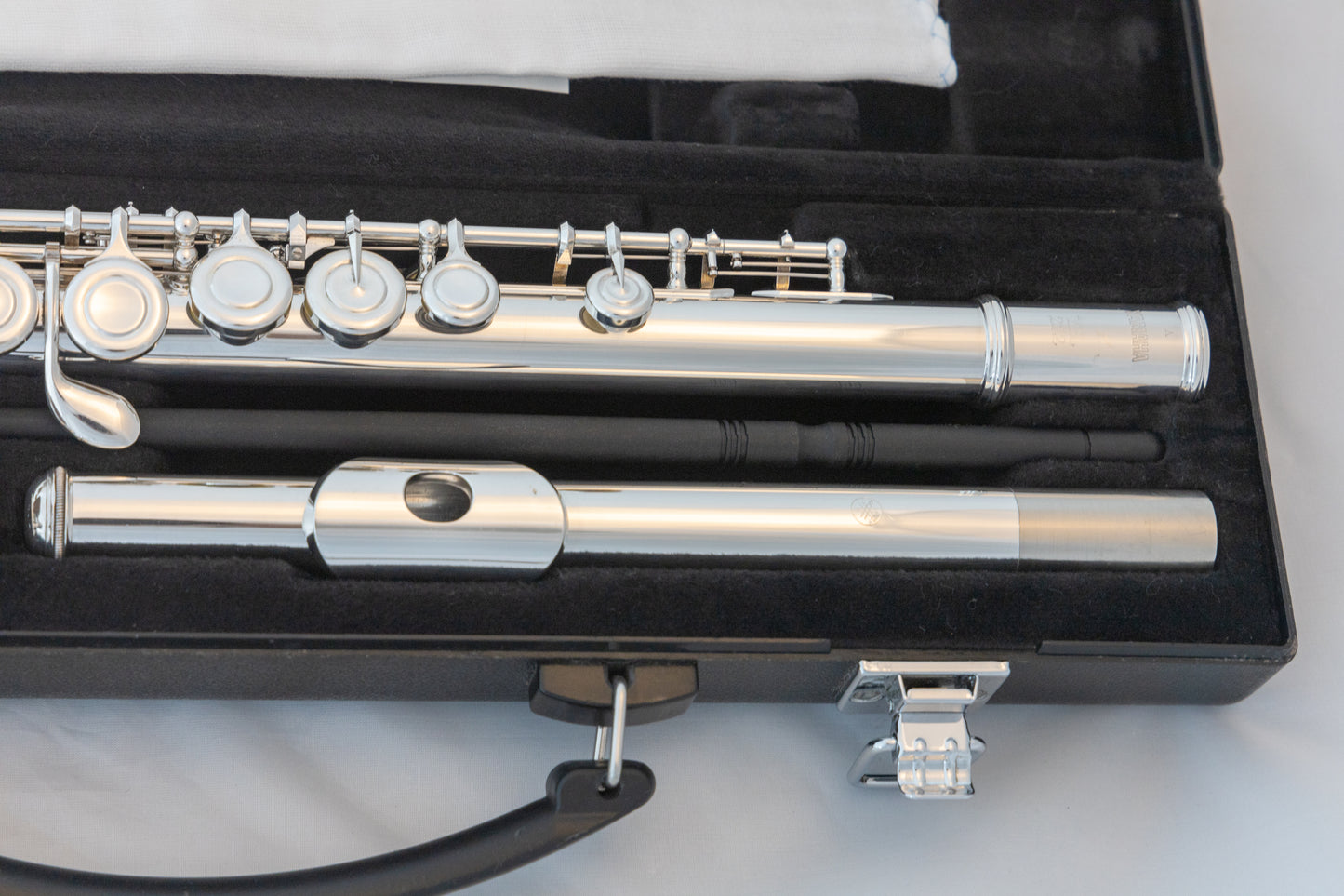 Yamaha YFL-222 Standard Silver-plated Flute 2022 *Cleaned & Serviced *Ready to play *J91387